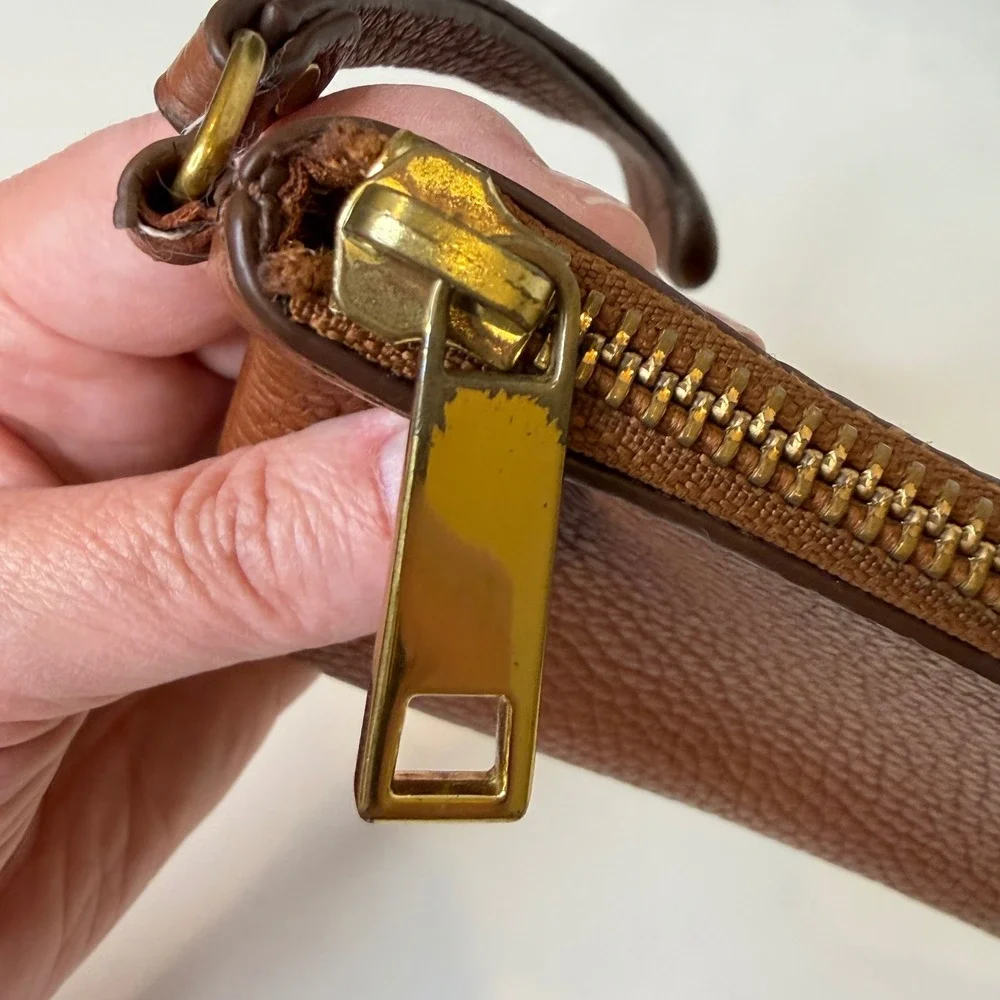 Fossil Tiegan Small Wristlet Wallet Women Brown Pebbled Leather Classic OS